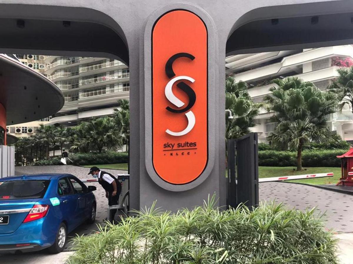 Sky Suites Klcc By Luna Куала-Лумпур Екстер'єр фото